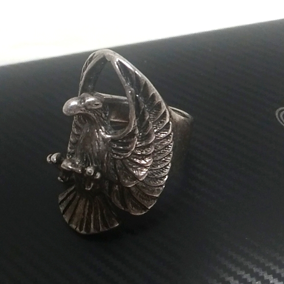 RARE! Vintage Flying Eagle Ring Sterling Stamp Inside Unisex - Picture 11 of 11